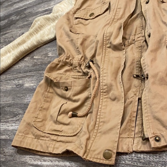 Jacket - Picture 2 of 3